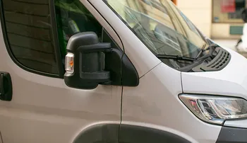 Auto Comercial